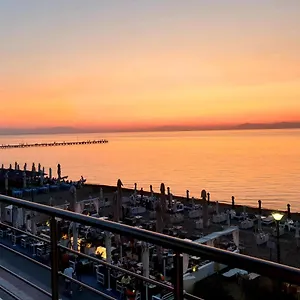 Aigialos Peraia (Thessaloniki)